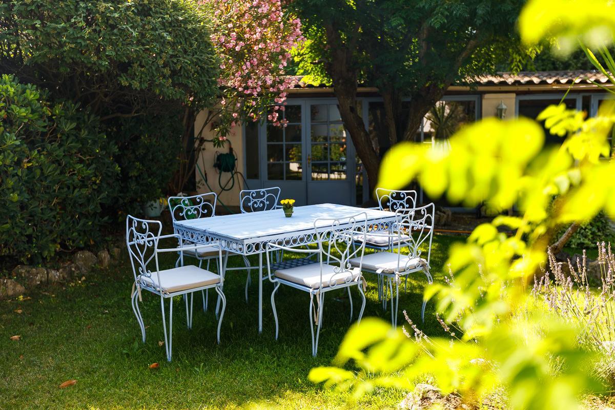 Hotel Les Liserons De מוגין מראה חיצוני תמונה