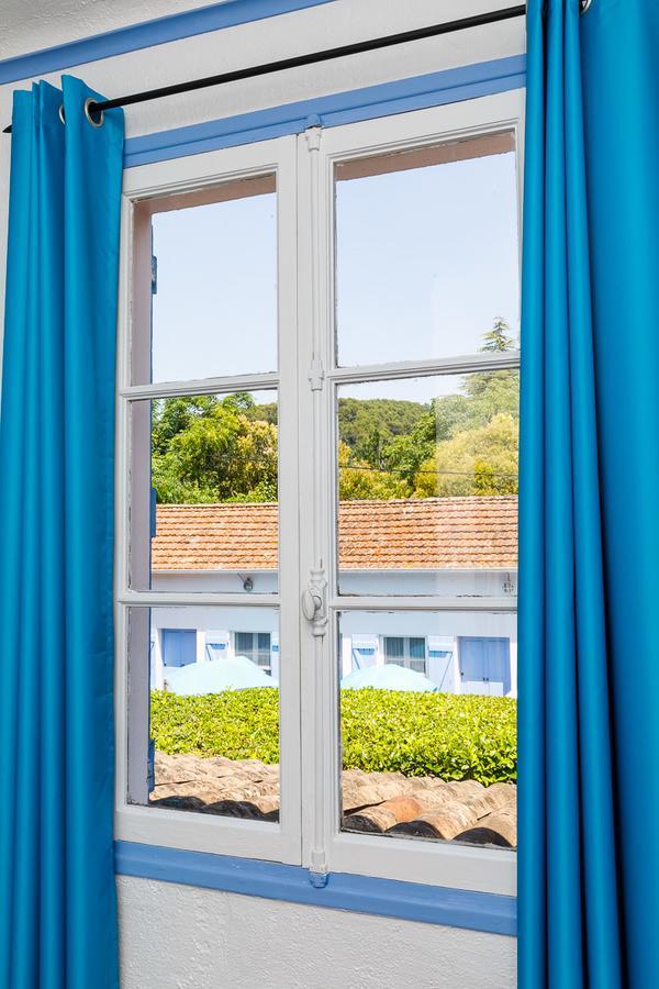 Hotel Les Liserons De מוגין מראה חיצוני תמונה